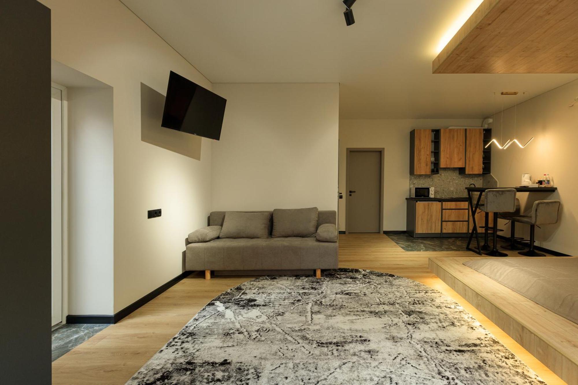 Discovery Garden Apartments Khmelʼnytsʼkyy Eksteriør billede