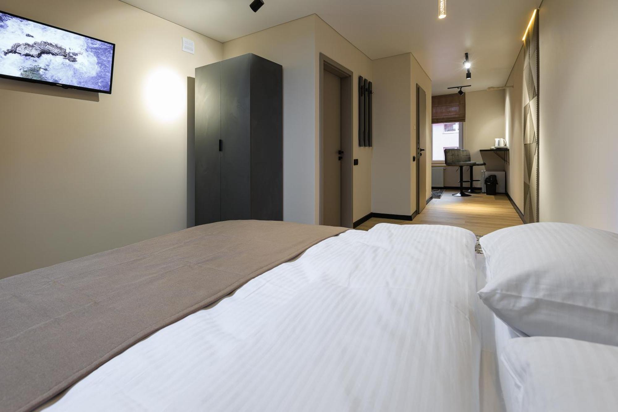 Discovery Garden Apartments Khmelʼnytsʼkyy Eksteriør billede