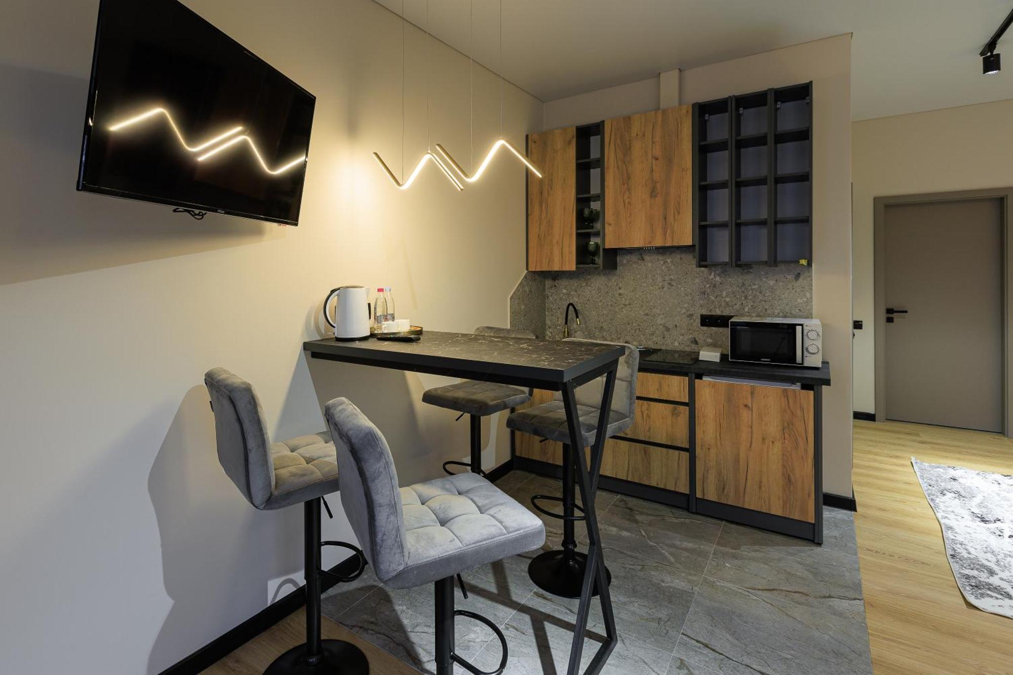 Discovery Garden Apartments Khmelʼnytsʼkyy Eksteriør billede
